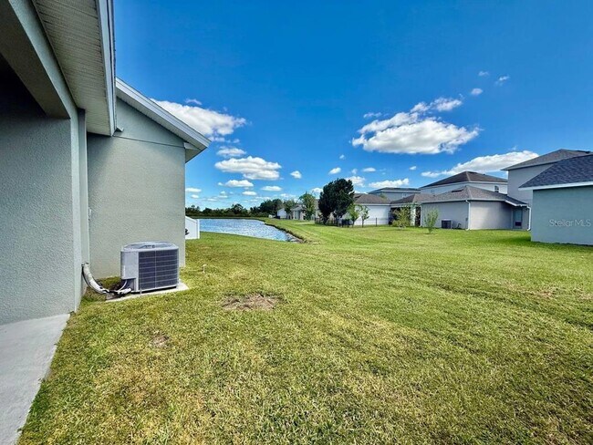 Building Photo - 5216 Suncatcher Dr