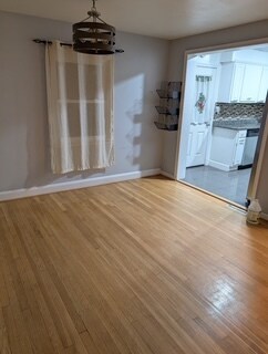 Building Photo - 5017 55th Ave