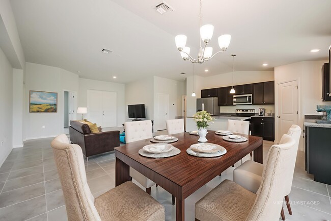 Building Photo - 3304 42nd St SW