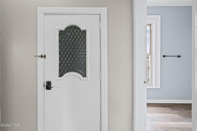 Building Photo - 821 23rd St