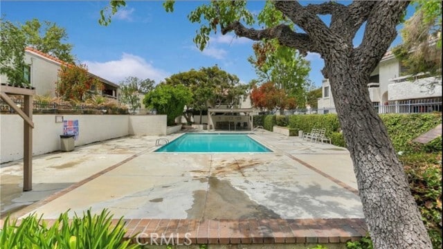 Building Photo - 25019 Peachland Ave