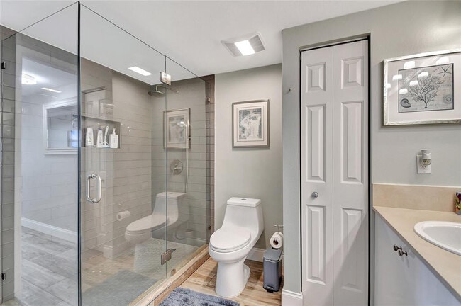 Building Photo - 700 E Boynton Beach Blvd