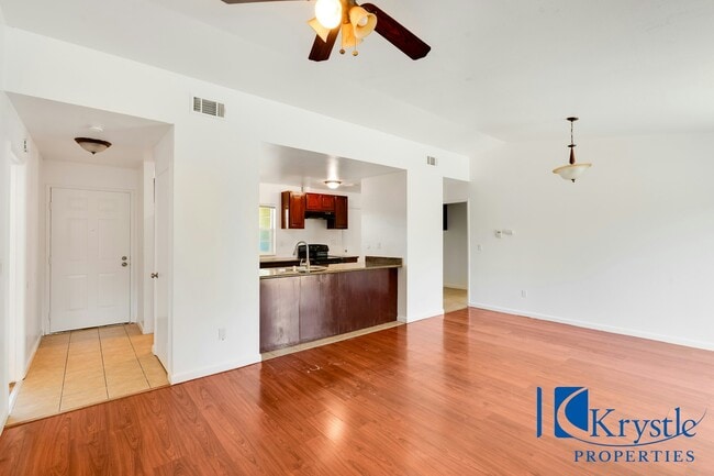 Building Photo - 118 Percheron Ct