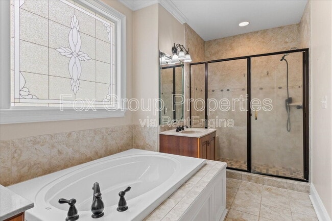 Building Photo - 7887 Mountain Shore Dr