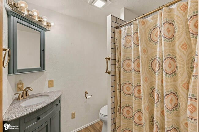 Building Photo - 6740 E Toller Ct