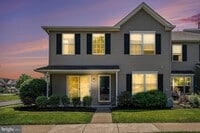 Building Photo - 5905 Drawbridge Ct