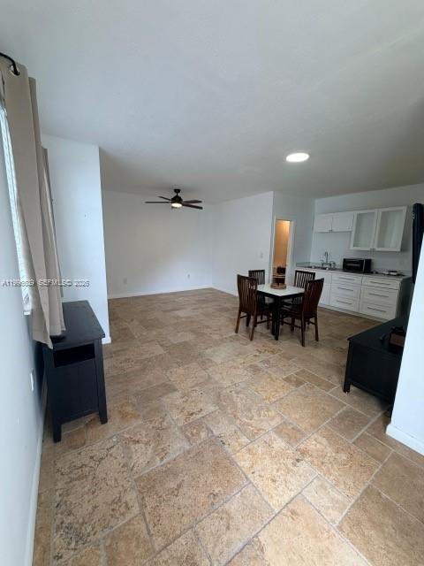 Building Photo - 2220 SW 125th Ct