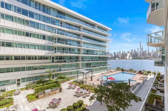 Building Photo - 800 Ave at Port Imperial Blvd