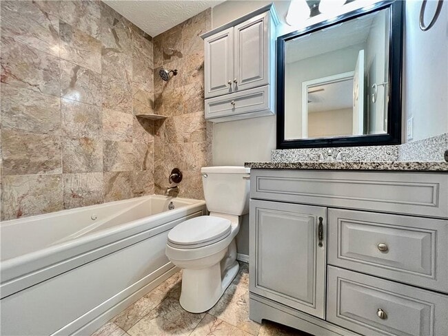 Building Photo - 1502 Queen Anne Ct