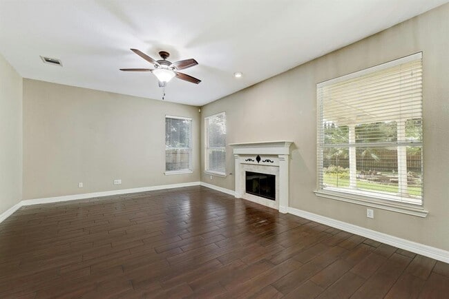 Building Photo - 114 Highalea Ct
