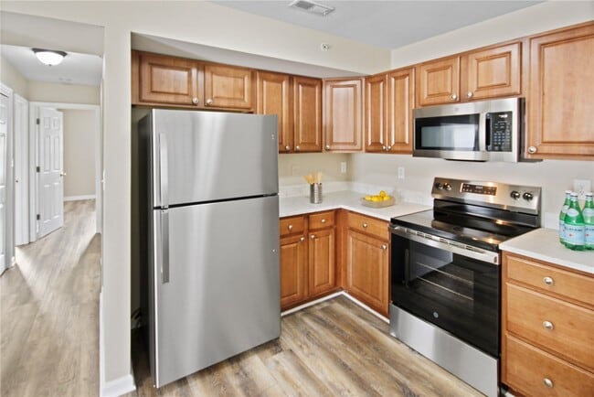 Building Photo - 42 Stonewall Creek Ct