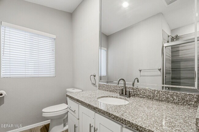 Building Photo - 10164 Dunbarton Dr