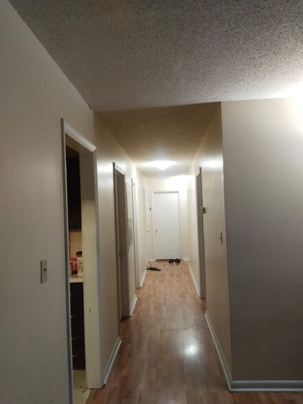 Building Photo - 9523 University Terrace Dr