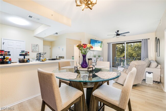 Building Photo - 9055 Colby Dr