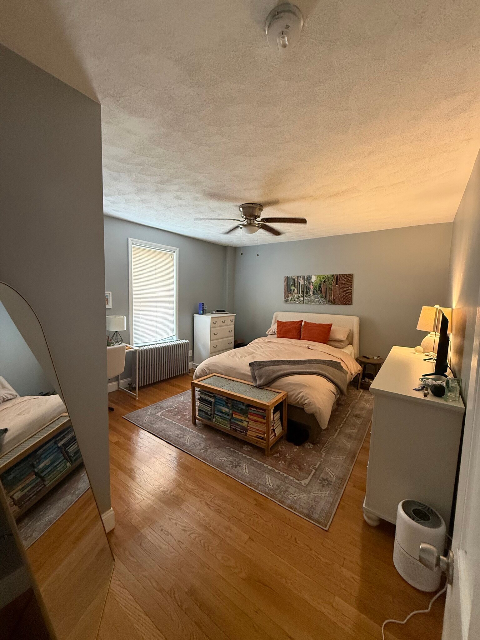 Building Photo - 5 Henshaw St