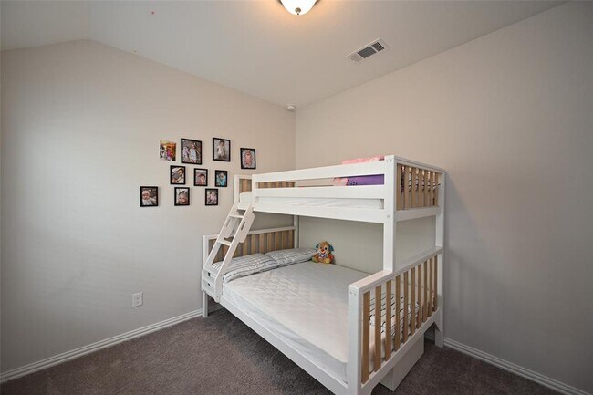 Building Photo - 8210 Vida Costa Dr