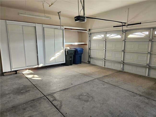 Building Photo - 2694 Sanctuary Dr