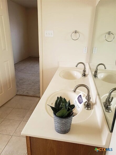 Building Photo - 3403 Bull Run Dr