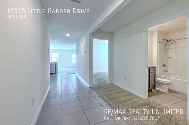 Building Photo - 16315 Little Garden Dr