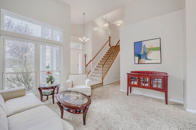 Building Photo - 1526 Almaden Ln
