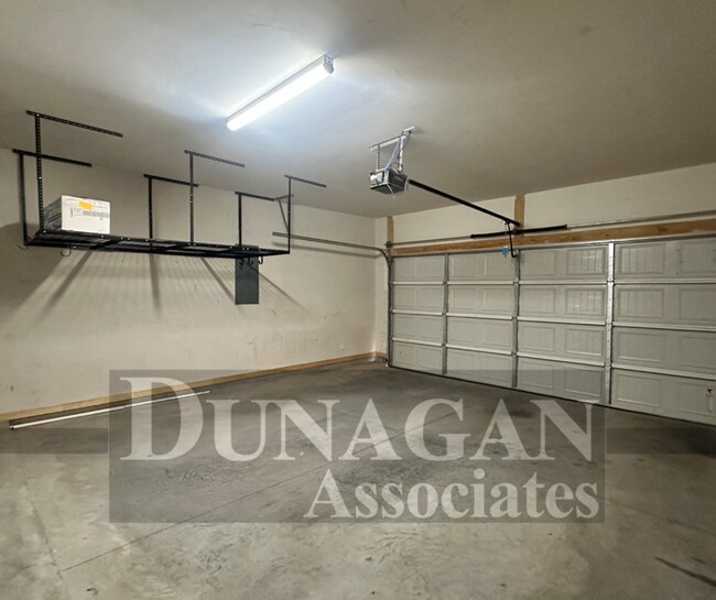 Building Photo - New 3 bedroom, 2 bath home in KT subdivision