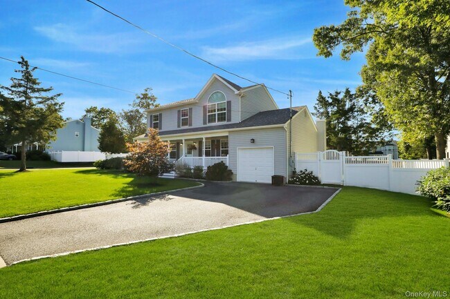 Building Photo - 32 Delamere St