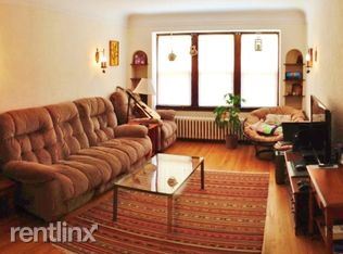 Building Photo - 3245 Girard Ave S