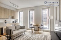 Building Photo - 545 Vanderbilt Ave