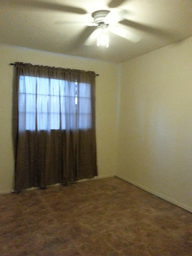 Building Photo - 1435 Smith