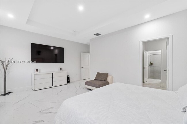 Building Photo - 13305 SW 190th Terrace