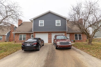 Building Photo - 1915 Mirtle Grove Ct