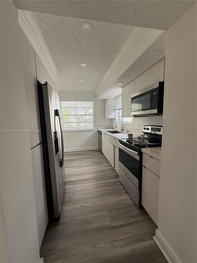 Building Photo - 2634 SE 21st Ct