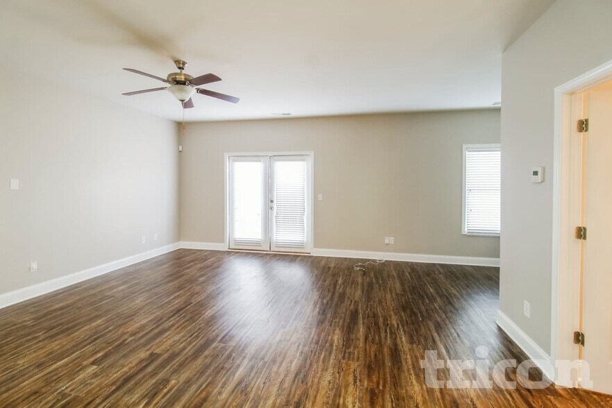 Building Photo - 489 Trickum Hill Dr