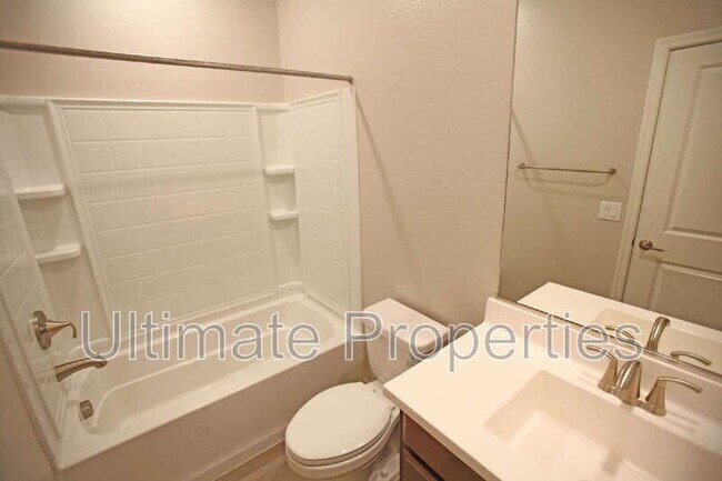 Building Photo - 20238 W Buchanan St