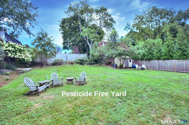 Building Photo - 8 Bauer Pl