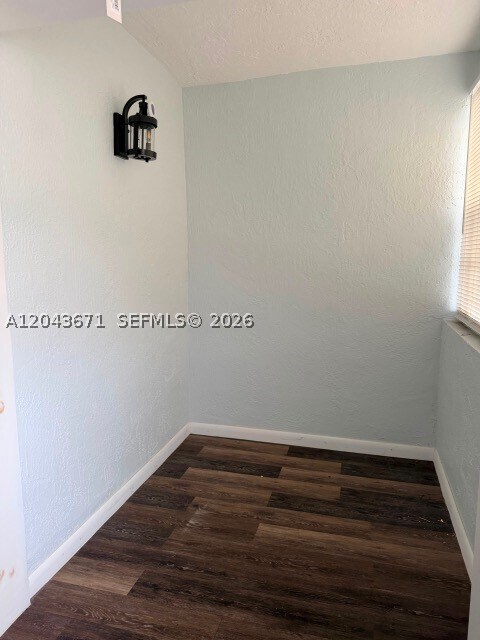 Building Photo - 6256 SW 129th Ave