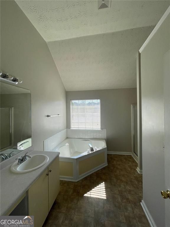 Building Photo - 700 Cannoli Ct