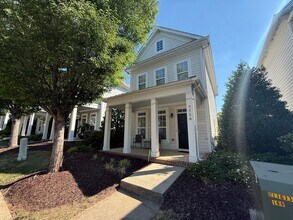 Building Photo - **OFFERING REFUNDABLE APPLICATION FEES & $150 MOVE IN PROMOTION** Modern 2BD, 2.5BA Raleigh Home ...