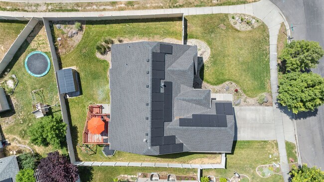 Building Photo - 1396 S Lukas Ln