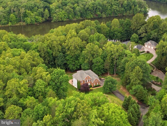 Building Photo - 5081 Wolf Run Shoals Rd