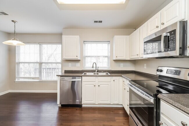 Building Photo - 7420 Baylor Way Ct