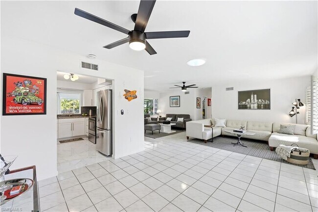 Building Photo - 1147 Shady Rest Ln