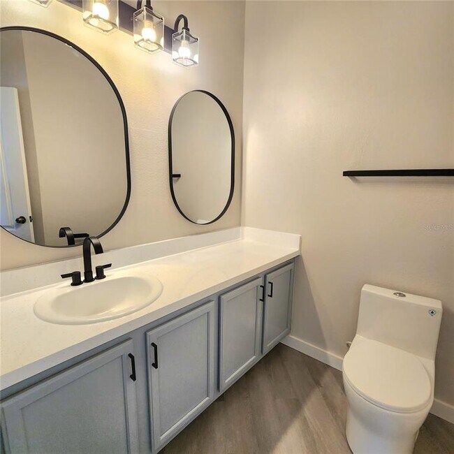Building Photo - 10672 Savannah Wood Ct