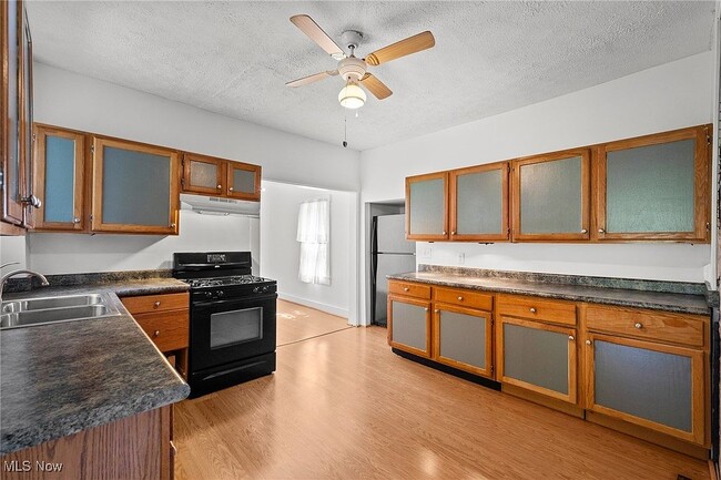 Building Photo - 1575 Artemis Dr