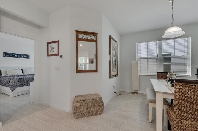 Building Photo - 518 Daiquiri Pl
