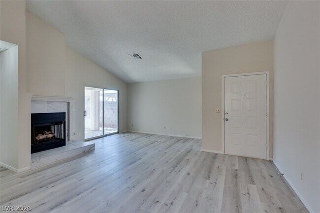 Building Photo - 582 Searchlight Dr