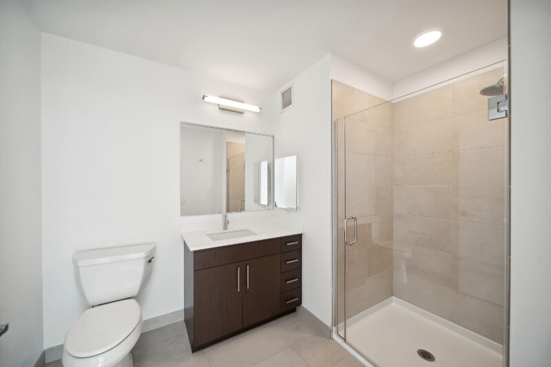 Building Photo - 1220 S Michigan Ave