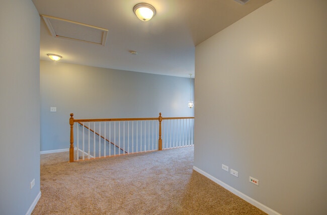 Building Photo - 3844 Munson St