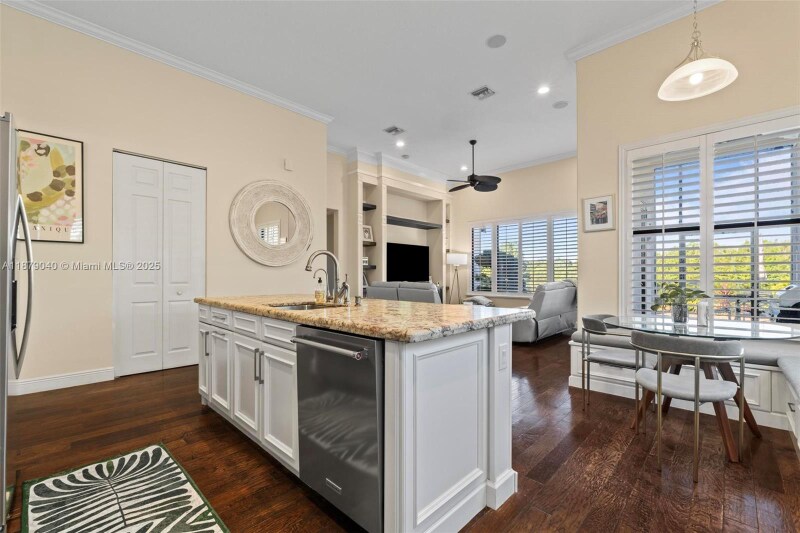 Building Photo - 3190 NW 84th Way