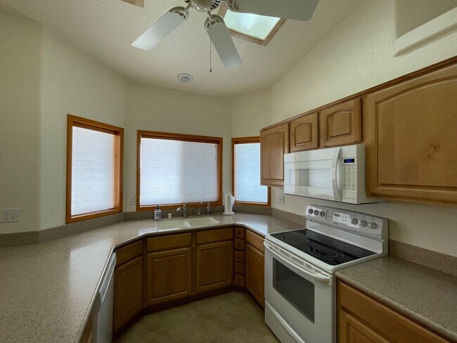 Building Photo - Coming Soon! DO NOT DISTURB TENANTS!